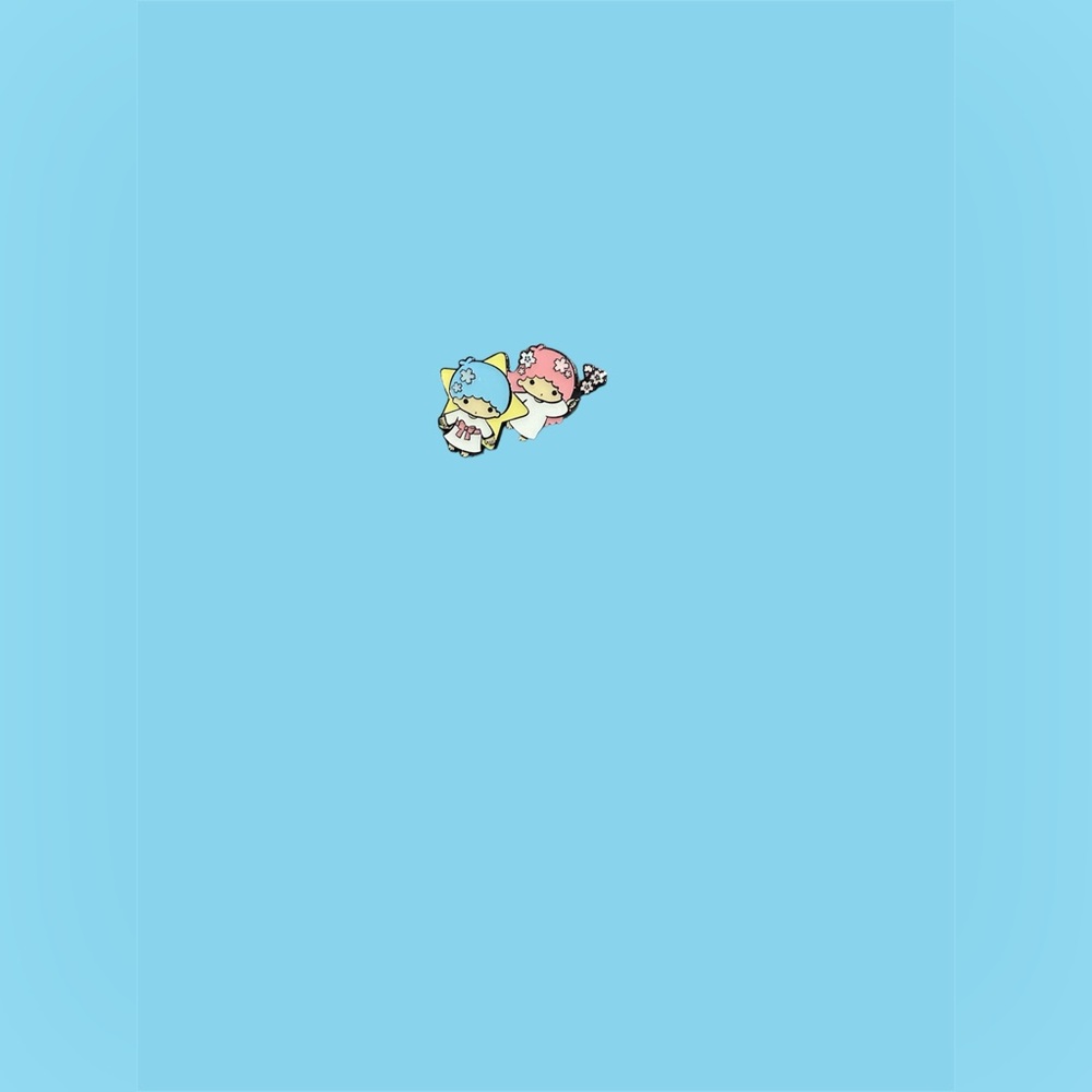 Hello Kitty pins - Picture 3 of 8